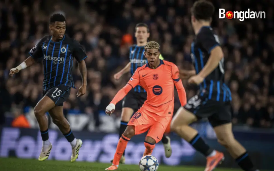 Hansi Flick lên tiếng trước những chỉ trích về chiến thuật của Barcelona 4 Barcelona vs Club Brugge