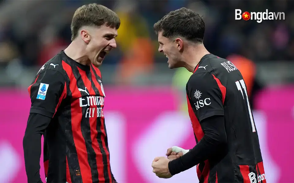 Rất nhiều bàn thắng ở Serie A 18 AC Milan đã giành chiến thắng 1-0 trong trận Derby della Madonnina