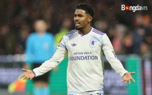 Aston Villa thua sốc ở Europa League