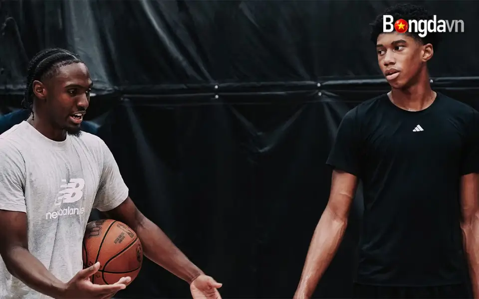 Branch III đã dành thời gian tập luyện cùng Tyrese Maxey vào mùa hè