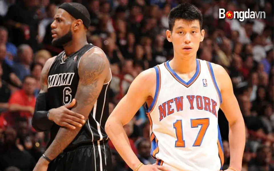 Ngôi sao bóng rổ "Linsanity" Jeremy Lin chính thức giải nghệ 3 Jeremy Lin từng khuynh đảo ở NBA và trở thành hiện tượng toàn cầu với biệt danh "Linsanity"