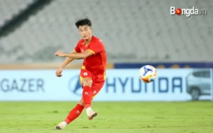 Thủ quân U22 Việt Nam nhập viện khẩn trước thềm SEA Games 33