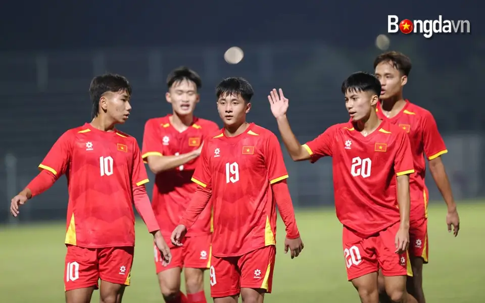 U17 Việt Nam Thắng đậm U17 QĐ Bắc Mariana, lấy ngôi đầu của Malaysia
