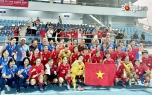 Thủ tướng chúc mừng, VFF thưởng lớn cho hai đội tuyển vào bán kết