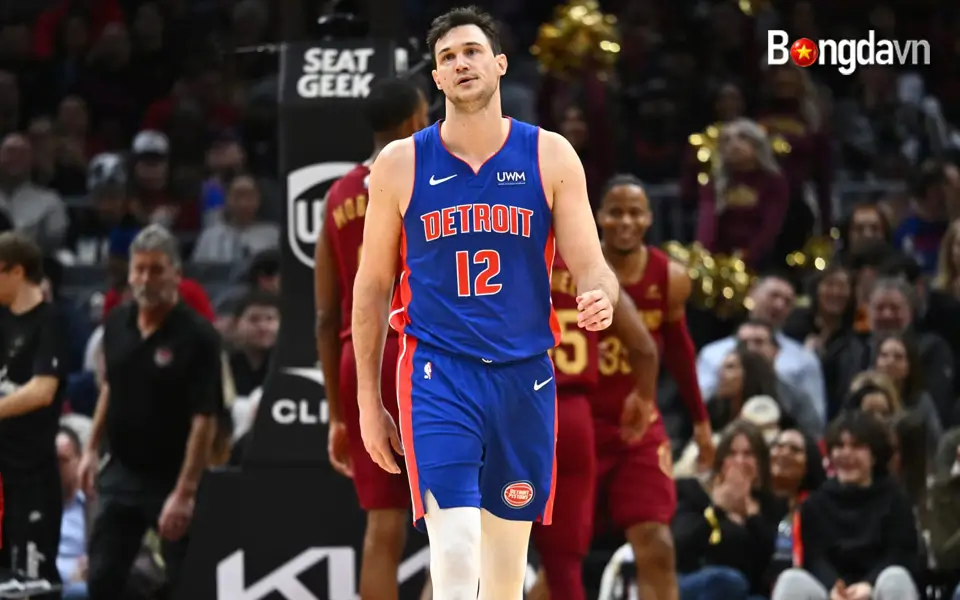 Danilo Gallinari ký hợp đồng với Bucks, tái hợp với Doc Rivers