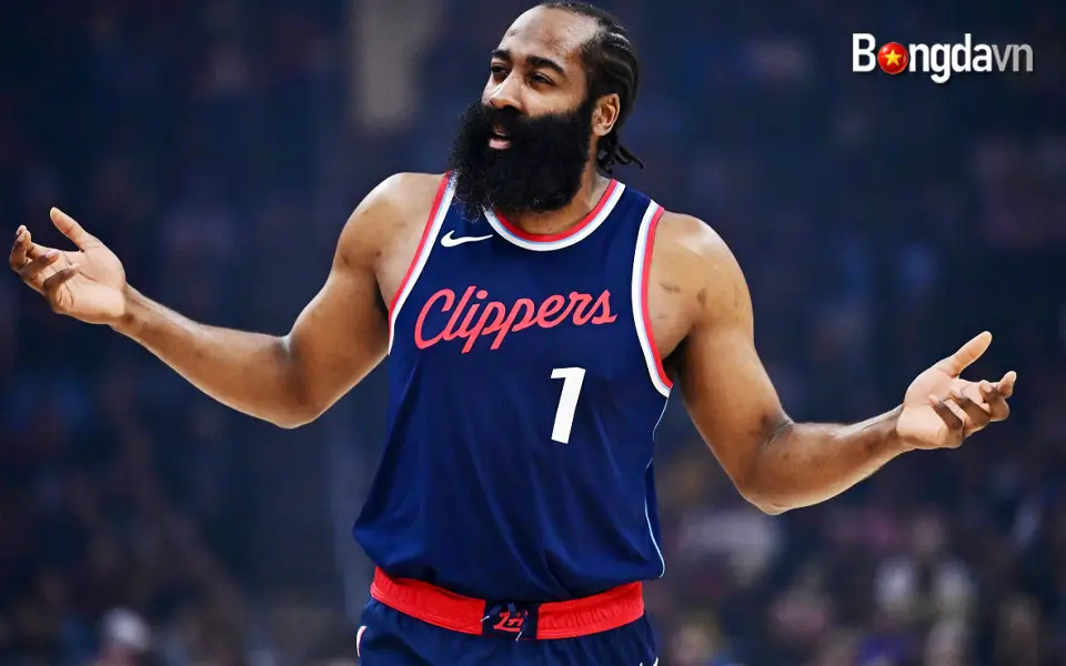 James Harden bùng nổ 34 điểm với hiệu suất ném ấn tượng 10/18
