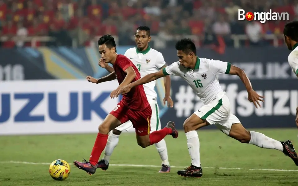 Năm 2016 Việt Nam thua 0 -2 Indonesia ở bán kết lượt về AFF Cup