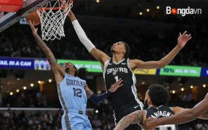 Spurs đón Wembanyama trở lại, Kings mất De'Aaron Fox ở trận gặp Jazz