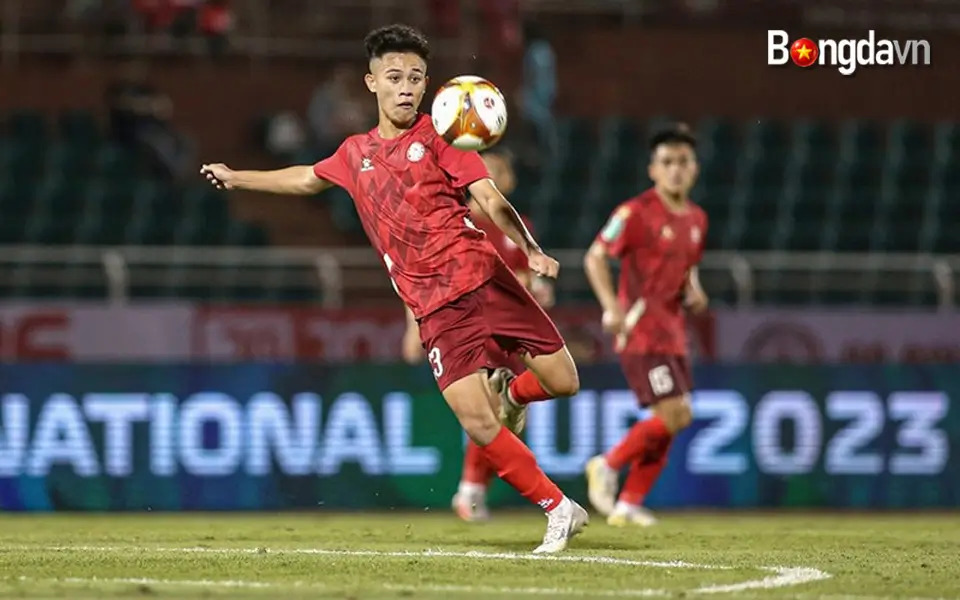 Tiền vệ Hoàng Vĩnh Nguyên