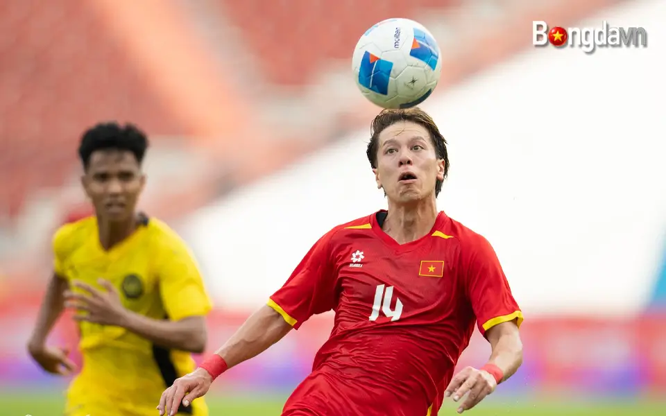 Viktor Lê trở thành cầu thủ Việt kiều đầu tiên trong lịch sử giành HCV SEA Games 33