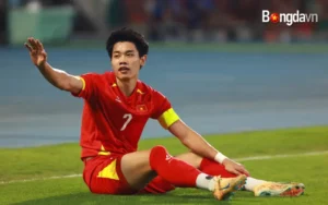AFC ra quyết định trừng phạt nghiêm khắc tiền đạo Đình Bắc