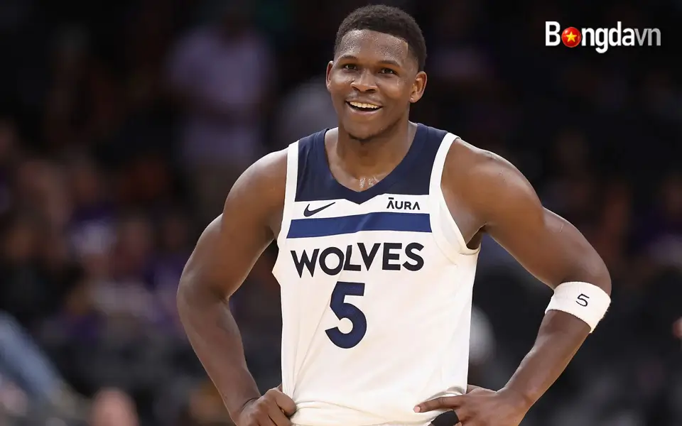 Ai là cầu thủ xuất sắc nhất NBA năm 2025? 13 Anthony Edwards, đội Minnesota Timberwolves