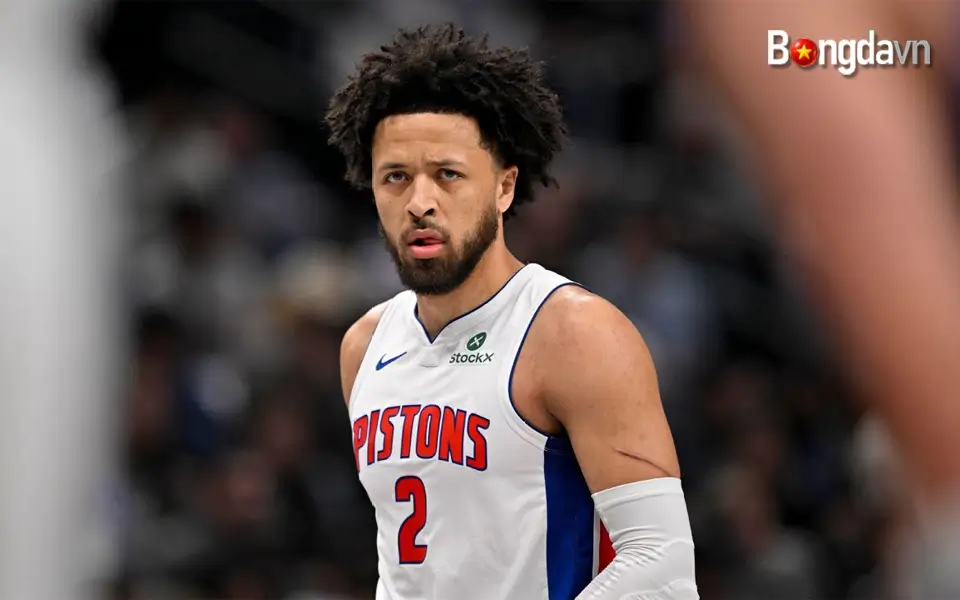 Ai là cầu thủ xuất sắc nhất NBA năm 2025? 17 Cade Cunningham, Detroit Pistons