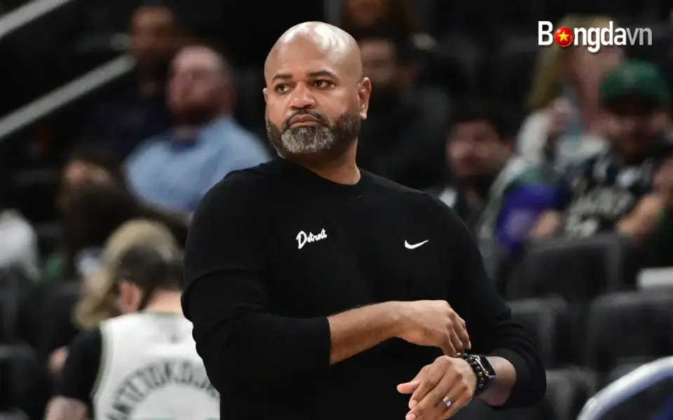 JB Bickerstaff chính thức dẫn dắt dàn siêu sao tại NBA All-Star 2026 2 HLV JB Bickerstaff (Pistons) chính thức góp mặt tại NBA All-Star 2026