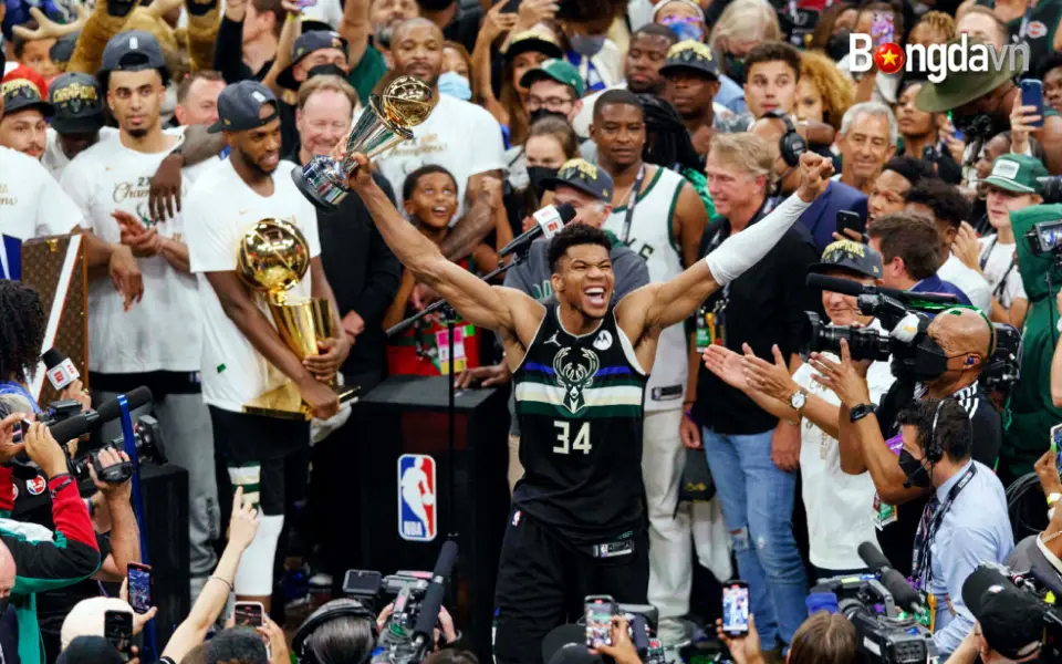 Milwaukee Bucks cải tổ bộ máy lãnh đạo 3 Milwaukee giành chức vô địch NBA năm 2021