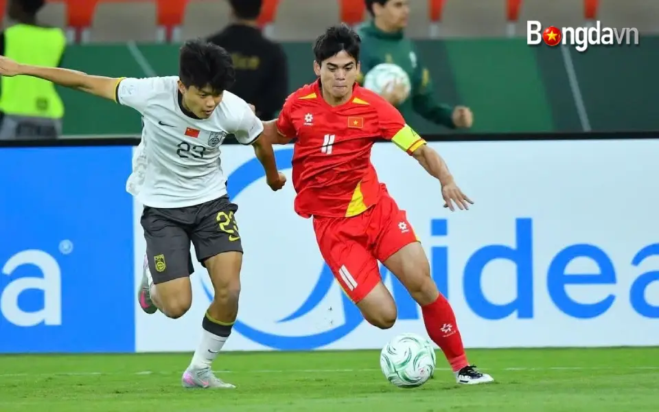 Thua U23 Trung Quốc, U23 Việt Nam thắng lòng người hâm mộ 3 U23 Việt Nam thất thủ 0-3 trước U23 Trung Quốc ở bán kết