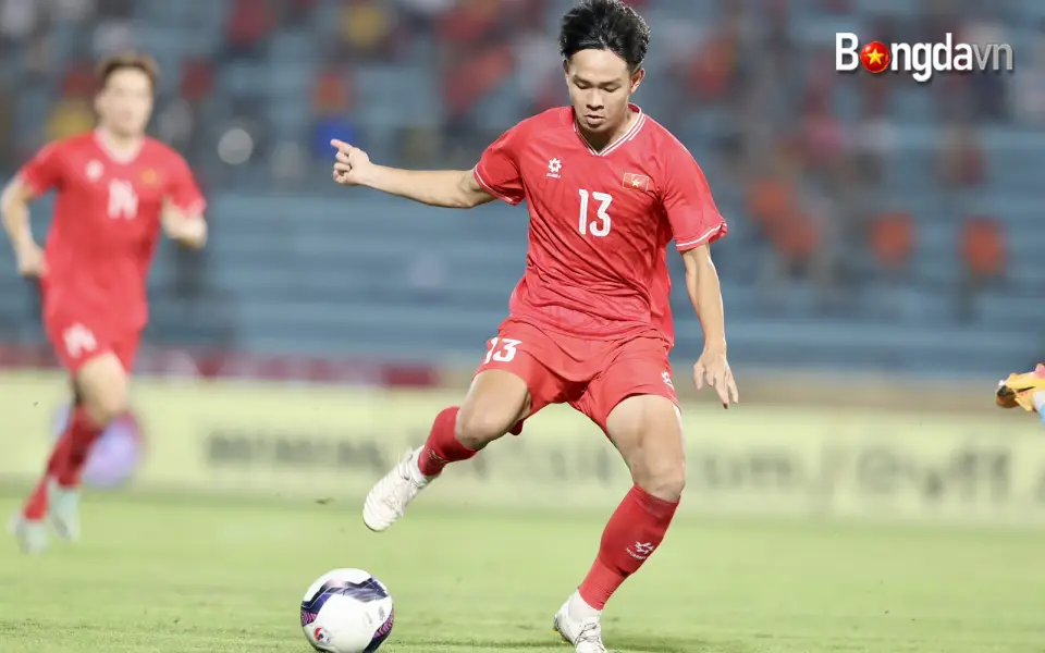 Vĩ Hào chấn thương, chia tay U23 Việt Nam