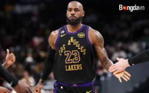LeBron James sẽ có lần thứ 22 góp mặt ở trận đấu NBA All-Star trong sự nghiệp, nối dài kỷ lục vô tiền khoáng hậu ở Giải bóng rổ nhà nghề Mỹ