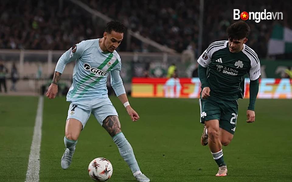 Antony kêu gọi Betis cải thiện sau thất bại trước Panathinaikos 2 Antony vs Panathinaikos