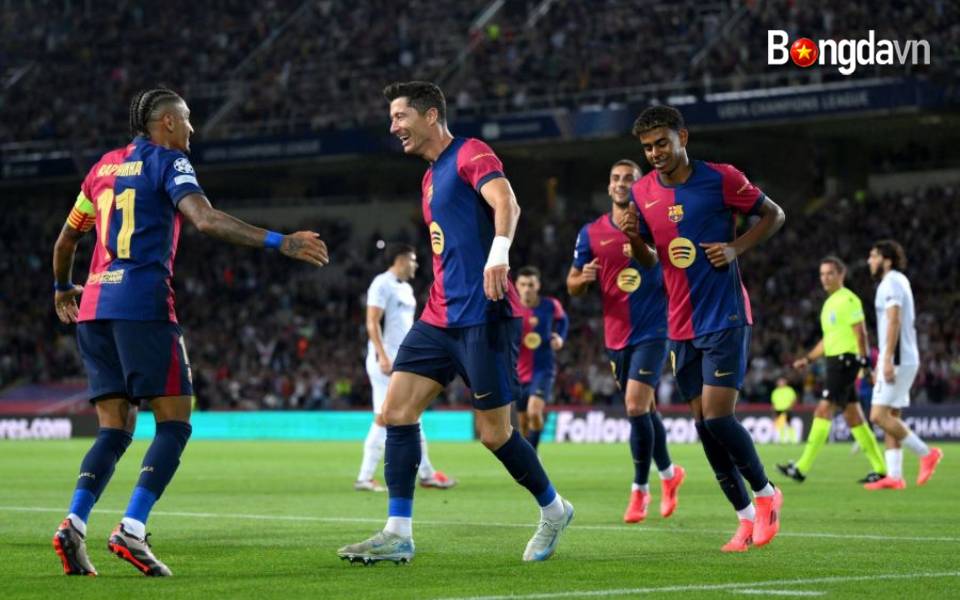 Barca change plans