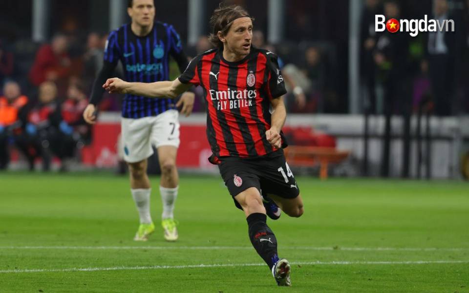 Luka Modric: Chỉ huy tuyến giữa trong trận derby della Madonnina ở tuổi 40 2 Luka modric derby milan vs inter