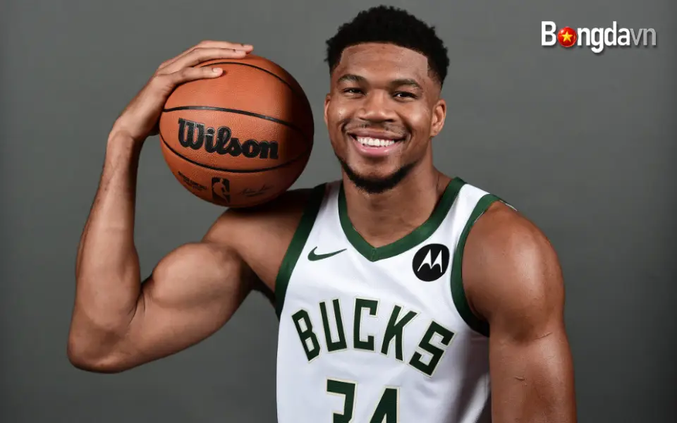 Giannis sẽ ra sân trong cuộc đối đầu với Celtics