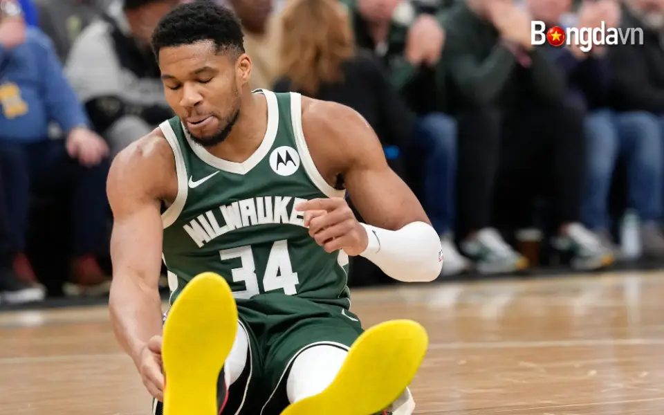 Giannis Nghỉ Thi Đấu Vì Chấn Thương Đầu Gối Nghiêm Trọng 2 Mùa Giải Chấn Thương Tồi Tệ Nhất Lịch Sử Thi Đấu