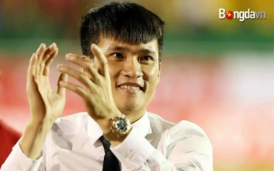 Công Vinh Là Tượng Đài Không Thể Xô Đổ
