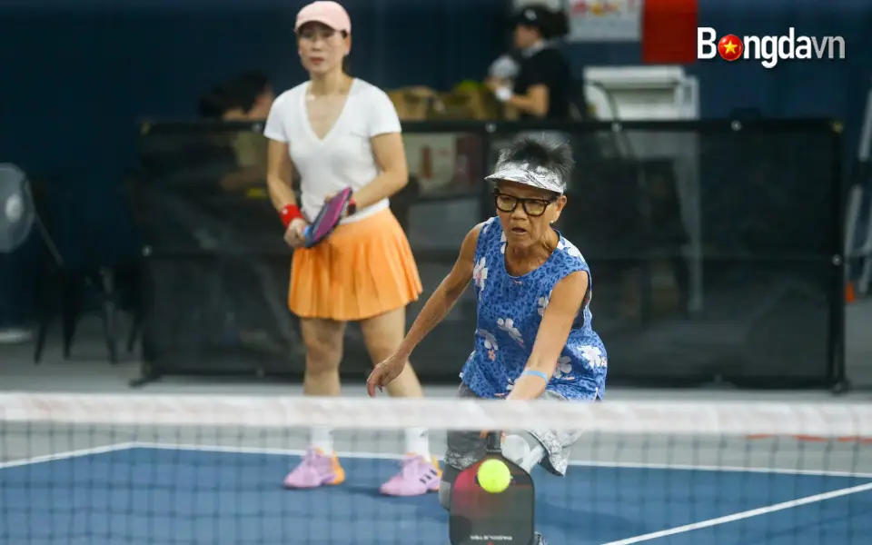 Người trên 40 tuổi có nên chơi Pickleball?