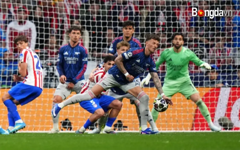Pha Chạm Tay Tai Hại Biếu Không Cho Alvarez Bàn Gỡ 1-1