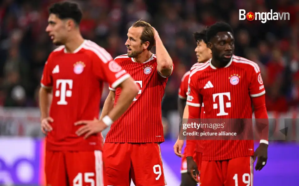 Bayern Munich bị loại đáng tiếc