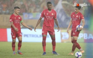 Bị tranh đá penalty, Đình Bắc lỡ cơ hội lập kỷ lục V-League