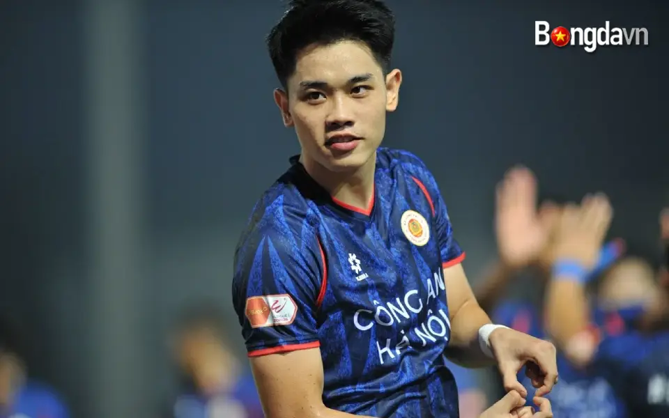 Đình Bắc Thăng Hoa Cuốn Phăng Cuộc Đua V.League