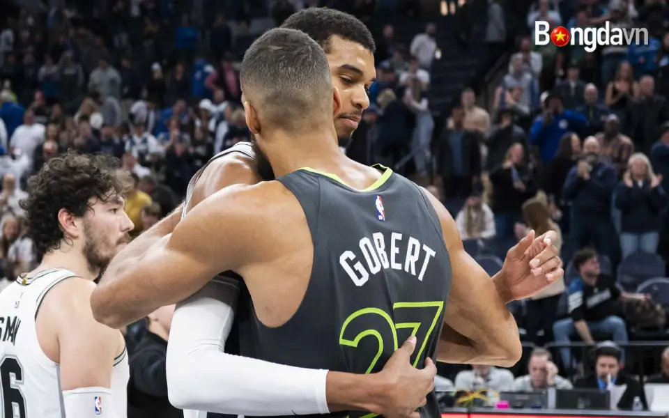Gobert và Wembanyama đang kìm hãm lẫn nhau 3 Gobert vs Wembanyama Cuộc Cạnh Tranh Của Sự Tôn Trọng