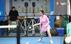 Nữ ca sĩ Hồ My thi đấu đầy máu lửa ở giải pickleball ZonZon Cúp Thiên Nhiên 2026