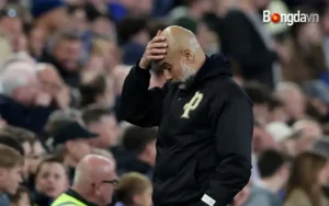 Pep Guardiola thừa nhận Man City mất quyền tự quyết