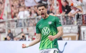 Wolfsburg có trận hòa không bàn thắng với Paderborn