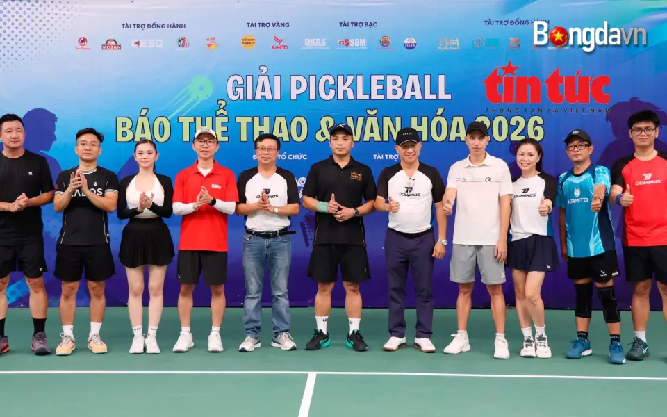 Các thành viên ban tổ chức Giải Pickleball Báo Thể thao và Văn hóa