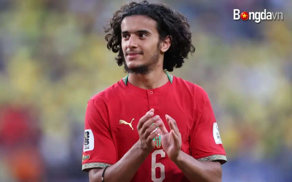 Fabrizio Romano lên tiếng làm rõ vụ Man City săn "thần đồng" Bouaddi