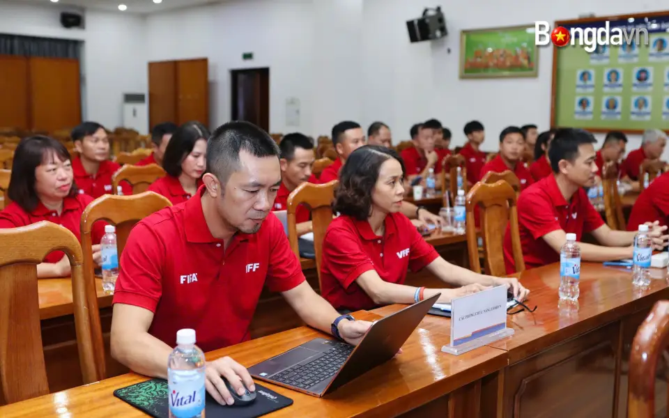 VFF Phối Hợp FIFA Phát Triển Bóng Đá Phong Trào Việt Nam 2 FIFA "Mở Đường" Cho Bóng Đá Phong Trào Việt Nam Phát Triển Bền Vững
