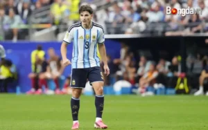 Julian Alvarez trong trận đấu Argentina - Áo ở vòng bảng World Cup 2026 trên sân Dallas, Texas, Mỹ ngày 22/6/2026