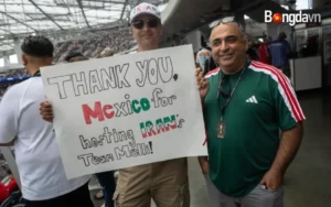 Khi CĐV Mexico coi ĐT Iran là "đội nhà thứ hai"