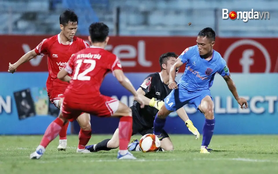Lê Quang Hùng vô địch Cúp Quốc gia sau khi gỡ án phạt