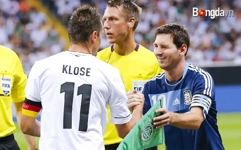 Miroslav Klose đã ca ngợi Lionel Messi là "cầu thủ xuất sắc nhất mọi thời đại"