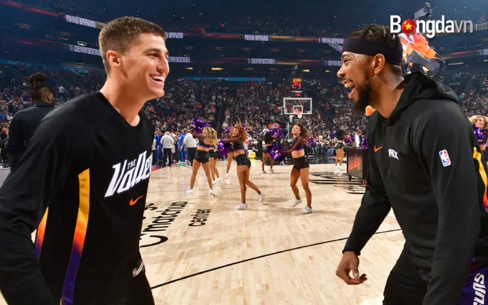 Phoenix Suns giữ chân bộ đôi hậu vệ Collin Gillespie và Jordan Goodwin