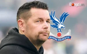 Pierre Sage vừa có một mùa giải xuất sắc cùng Lens và được Crystal Palace đặc biệt quan tâm