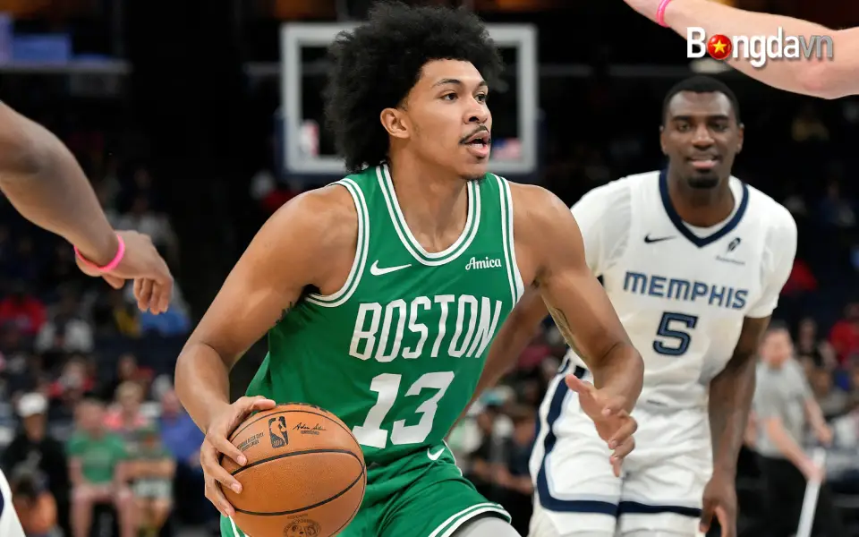 Ron Harper Jr. và Boston Celtics đã đạt được thỏa thuận gia hạn hợp đồng ba năm