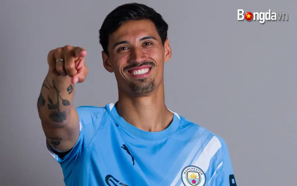 Tijjani Reijnders Tìm Đường Trở Lại Serie A Chỉ Sau Một Mùa Giải Tại Man City