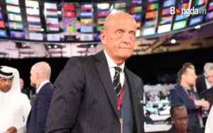 Trưởng Ban trọng tài FIFA cựu trọng tài người Italy Pierluigi Collina