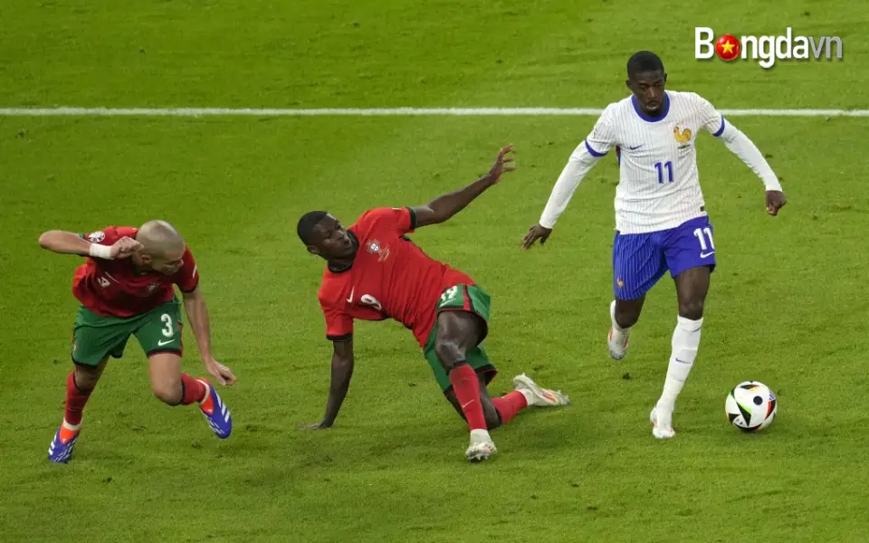 Tứ Kết Euro 2024 Khoảnh Khắc Dembele Vượt Qua Mendes